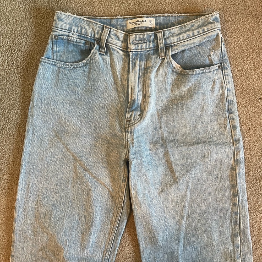 Abercrombie ‘High Rise 90’s Relaxed Jeans’ Size 27 Long